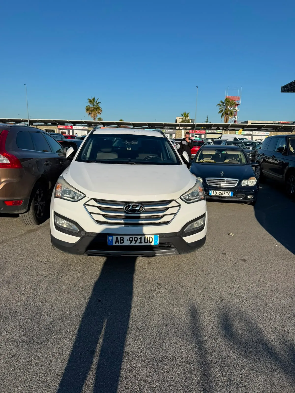 Hyundai Santa Fe — SUV
